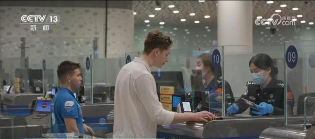 俄罗斯对华免签催热跨境游 旅游热度显著提升